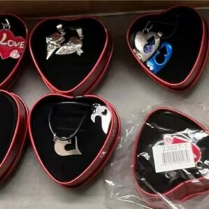 Cadena en Caja Metal Corazón