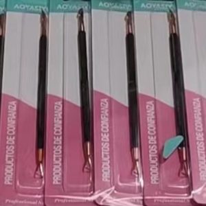Empujador de Cutícula / Removedor de Esmalte en Blister