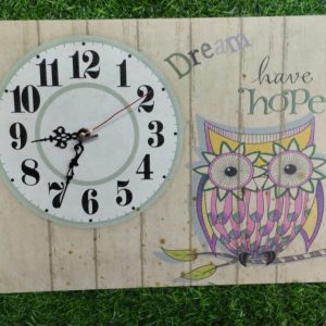 Reloj de Pared Cuadrado Un Búho Hope