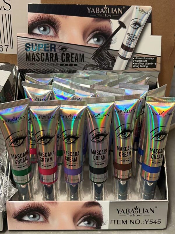 Máscara de Pestañas Colores en Crema