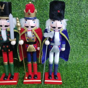 Nav Muñeco Cascanues