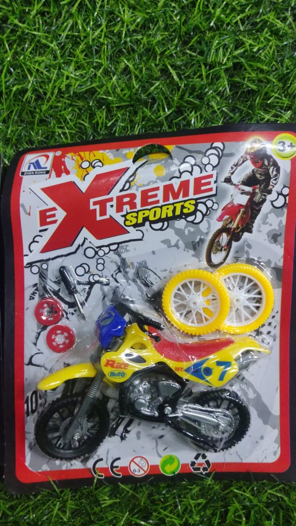 Moto Con Repuesto - Imagen 2