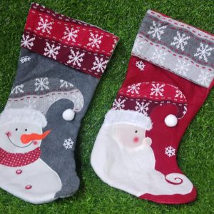 Nav Bota Figura Bordada Gorro Con Pom Pom