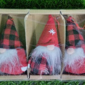 Nav Adorno De Gnomos
