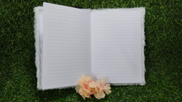 Libreta De Peluche Panda Con Helado - Imagen 2