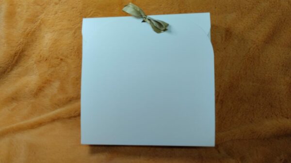 Caja De Cartón Lisa Para Arreglo - Imagen 3