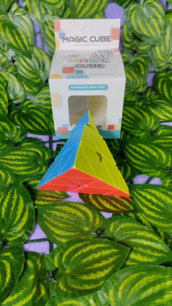 Cubo Rubik Piramide 