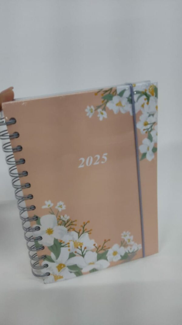 Agenda 2025 Diseño Flores - Imagen 4