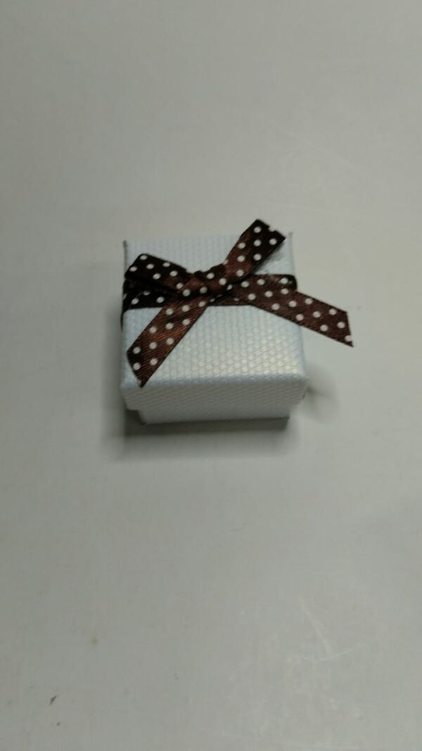 Caja De Regalo Para Joyería Cuadrada Pequeña - Imagen 3