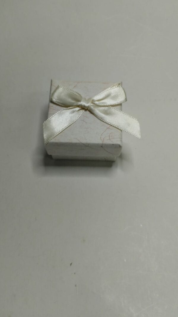 Caja De Regalo Para Joyería Cuadrada Pequeña - Imagen 4