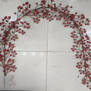 Nav Guirnalda De Ramas Con Frutos Rojos