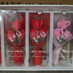 Ramo De Rosas En Caja Transparente