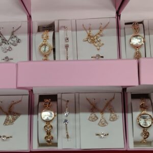 Reloj De Mujer Con Accesorios