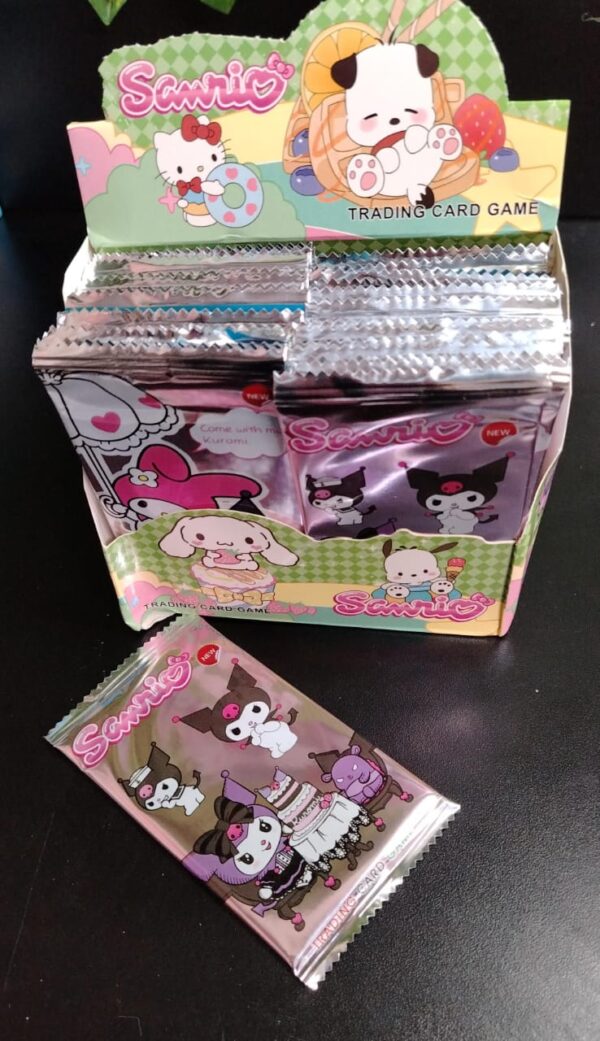 Caja Con Sobres De Tarjetas Coleccionables SANRIO